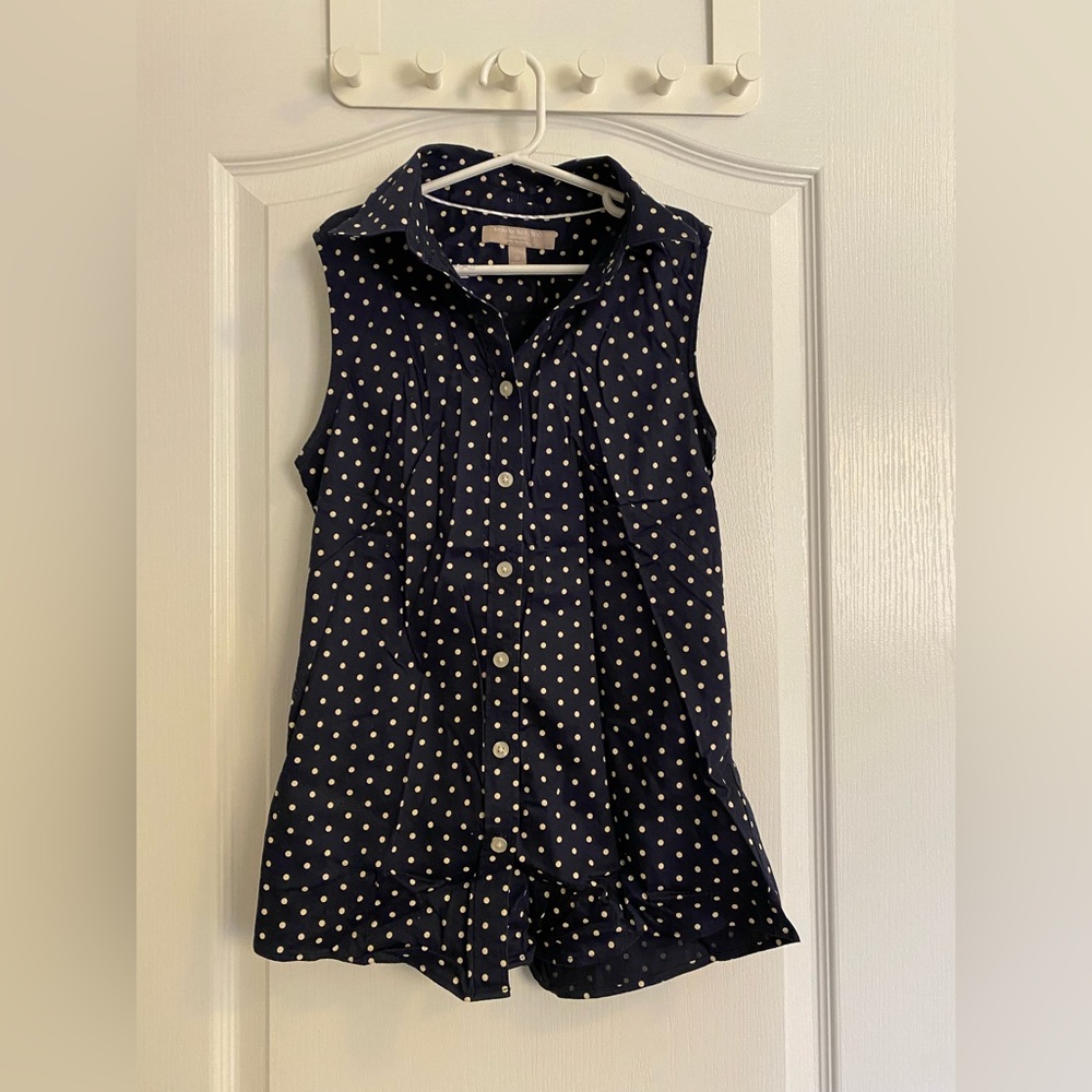 Banana Republic Ladies Sleeveless Blouse